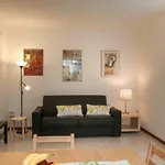 Podere I Giganti منزل ريفي سكارلينو